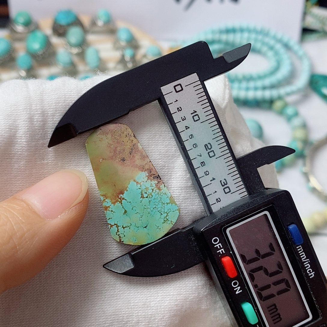 未镶嵌南红玛瑙珠宝奇石