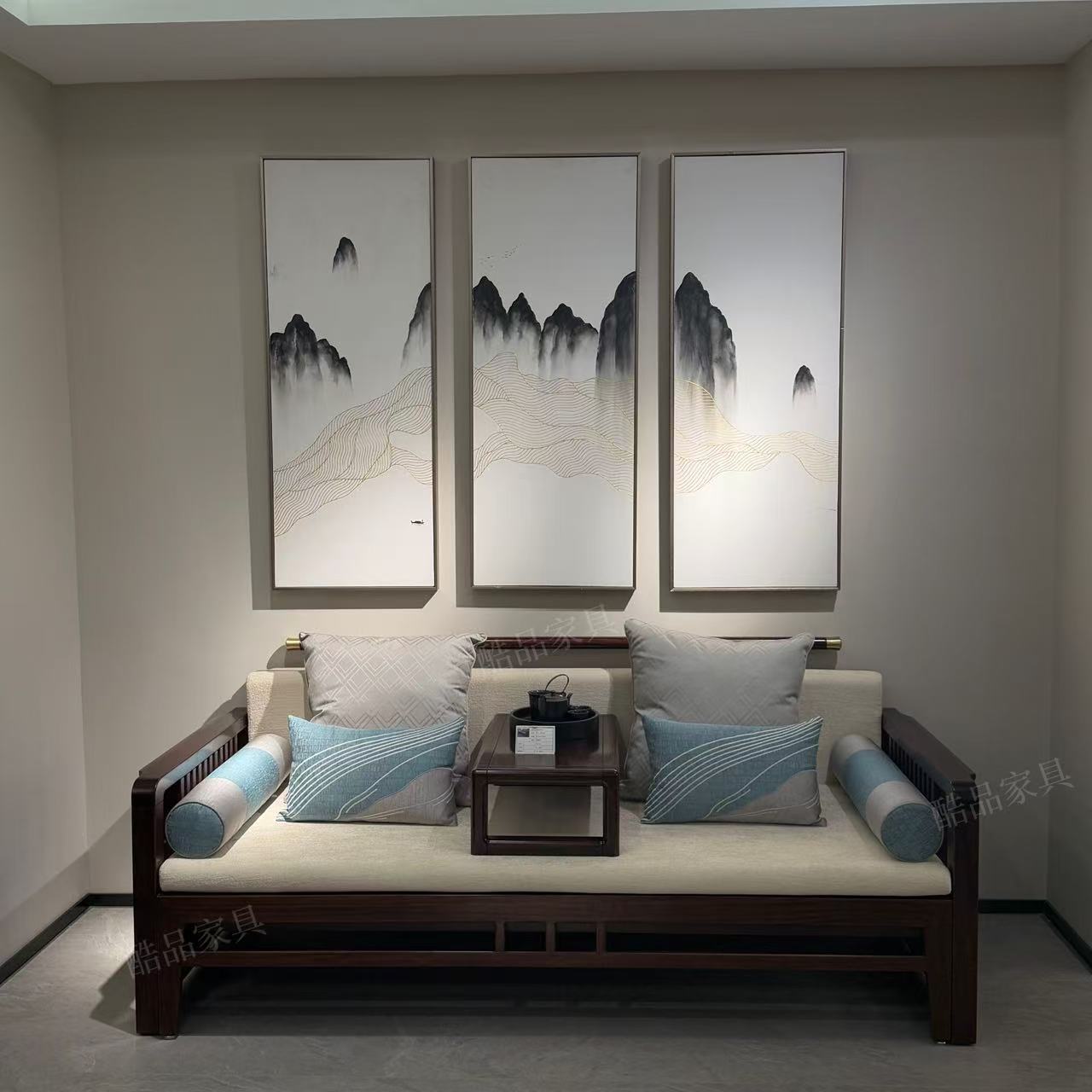 【乌金木】855-1抽拉罗汉床2135*930*865（打开1.28米）