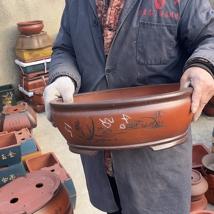 紫砂紫砂花盆和小