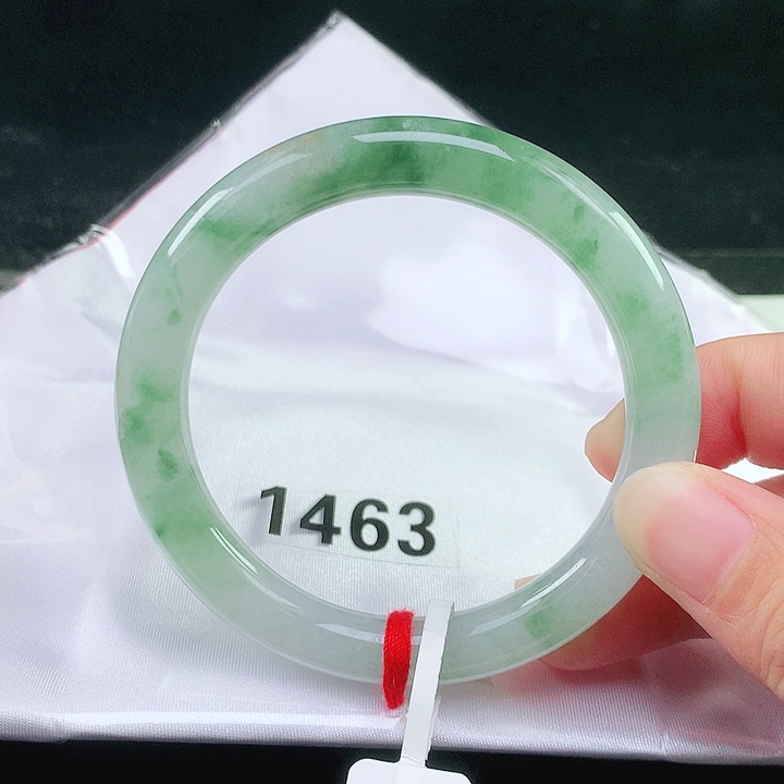 未镶嵌手镯翡翠翡翠手镯