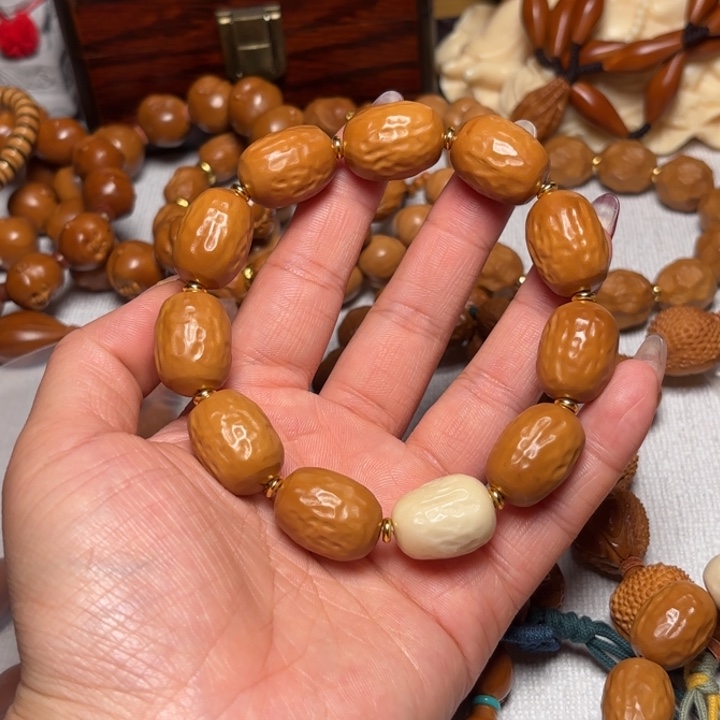 用***6橄榄核手串/手链1.5奶枣