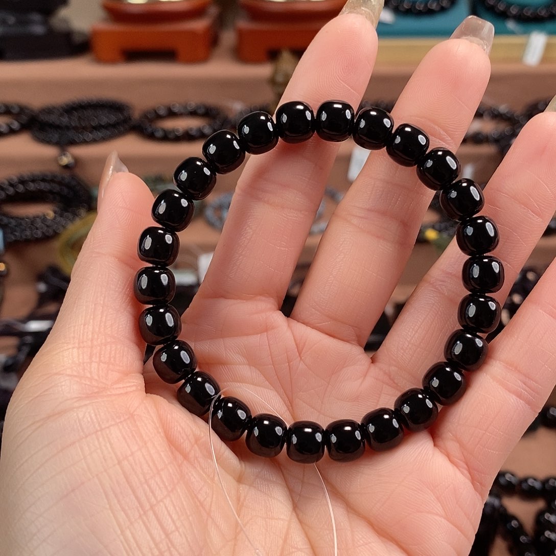 和田玉未镶嵌手链8又黑又细