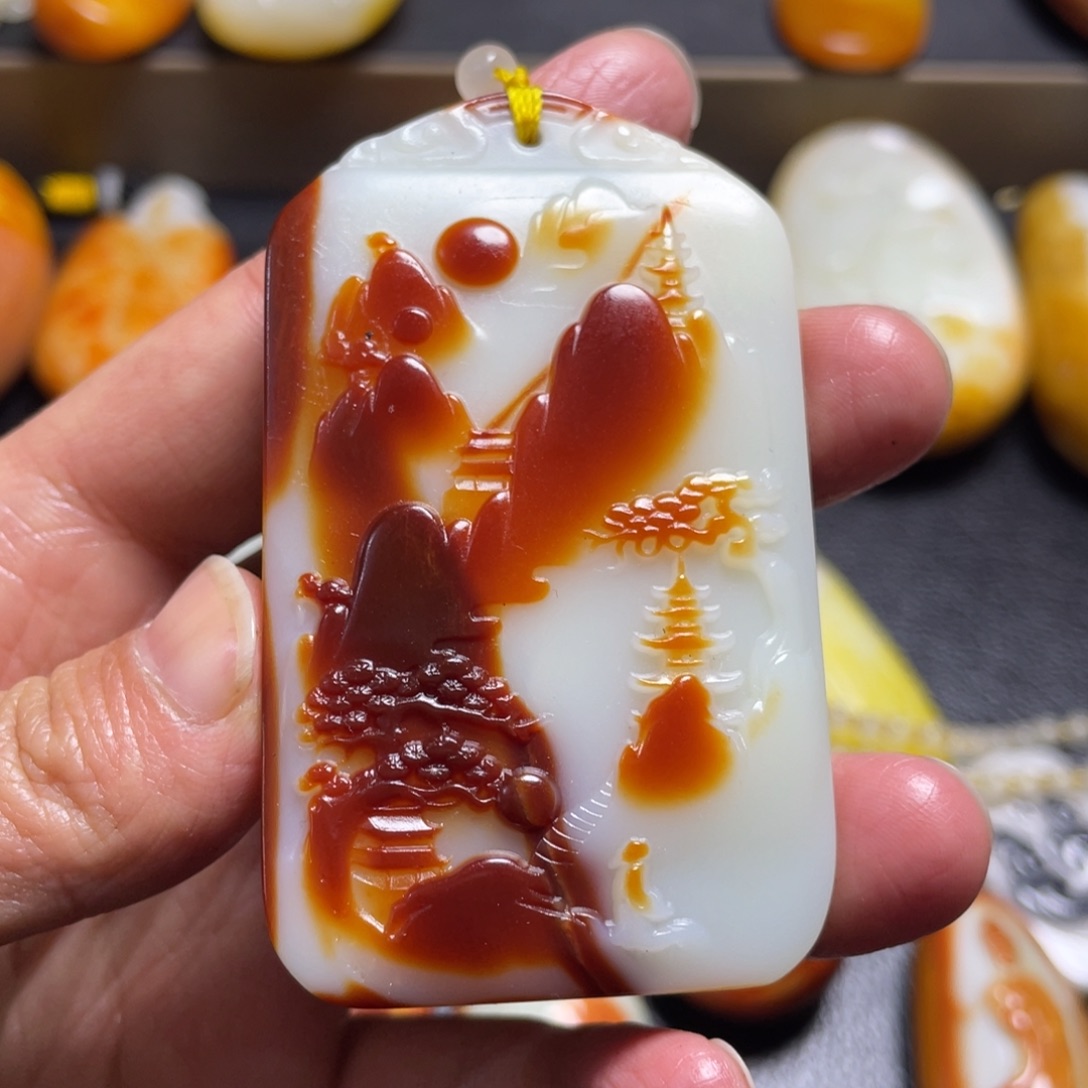 和田玉未镶嵌颈饰