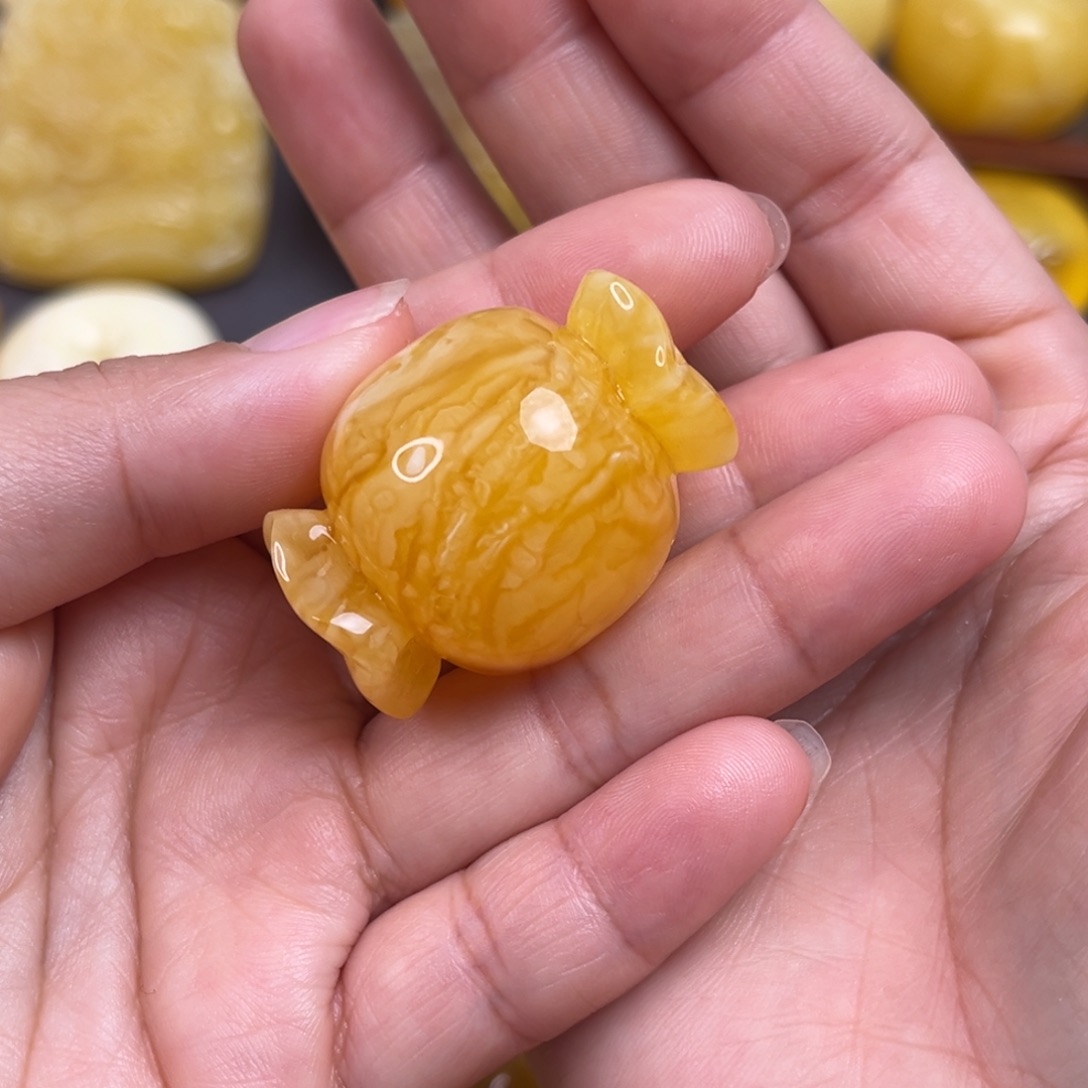 琥珀裸石未镶嵌糖果