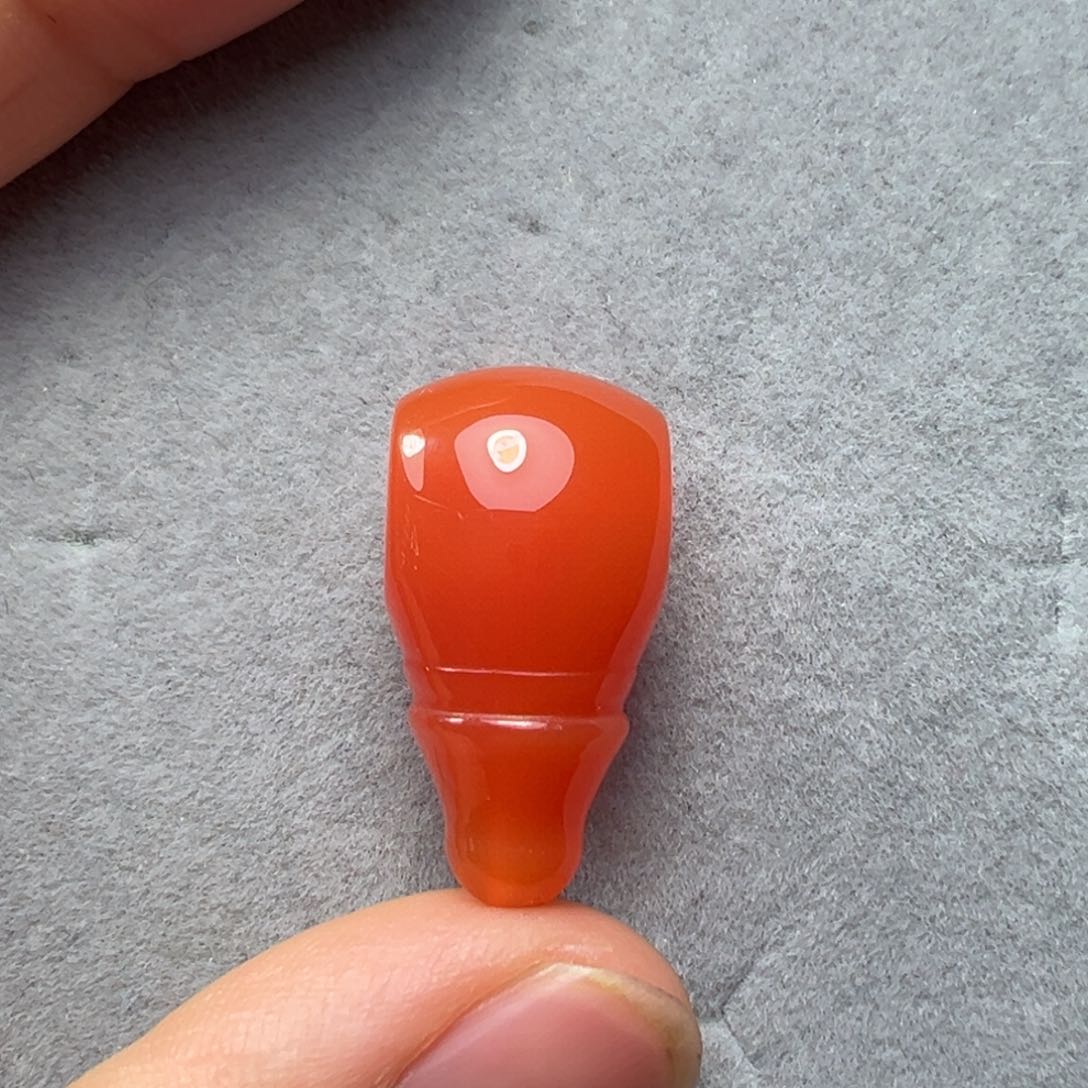 南红玛瑙三通未镶嵌