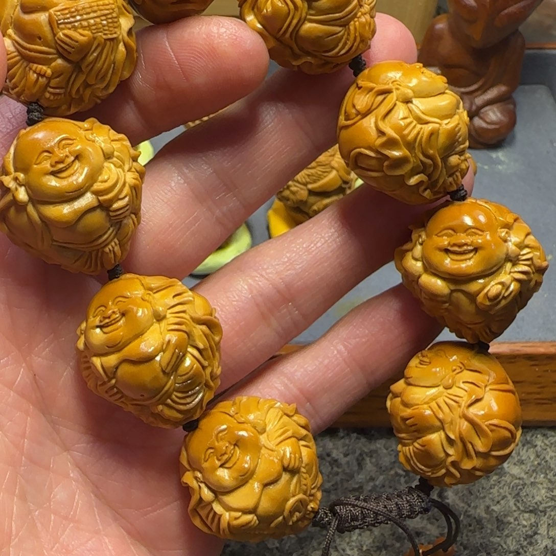 橄榄核吊坠荷叶弥勒