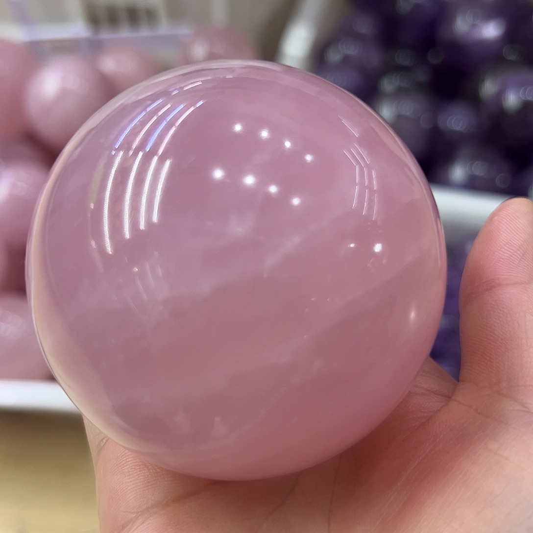 水晶摆件未镶嵌?***达摆件