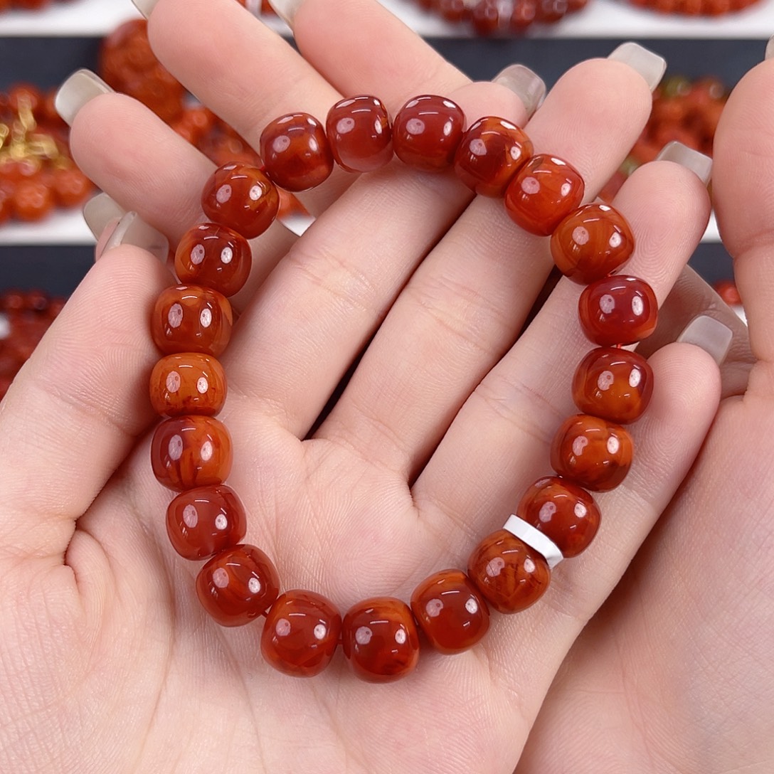 瑞***宝南红玛瑙未镶嵌瓦西牛血红火焰老型10mm手串