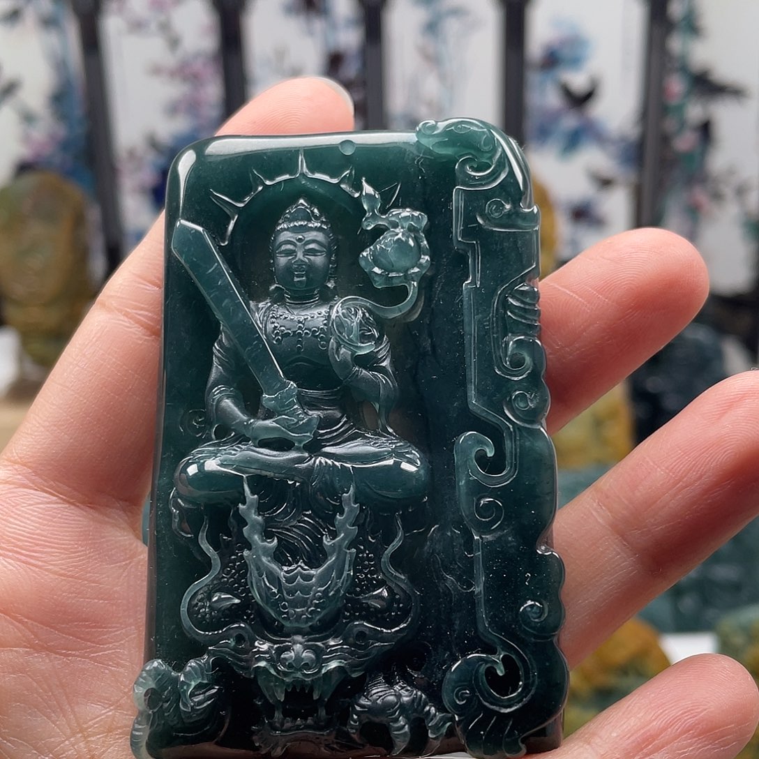 傲***馗翡翠未镶嵌颈饰天然翡翠a货虚空