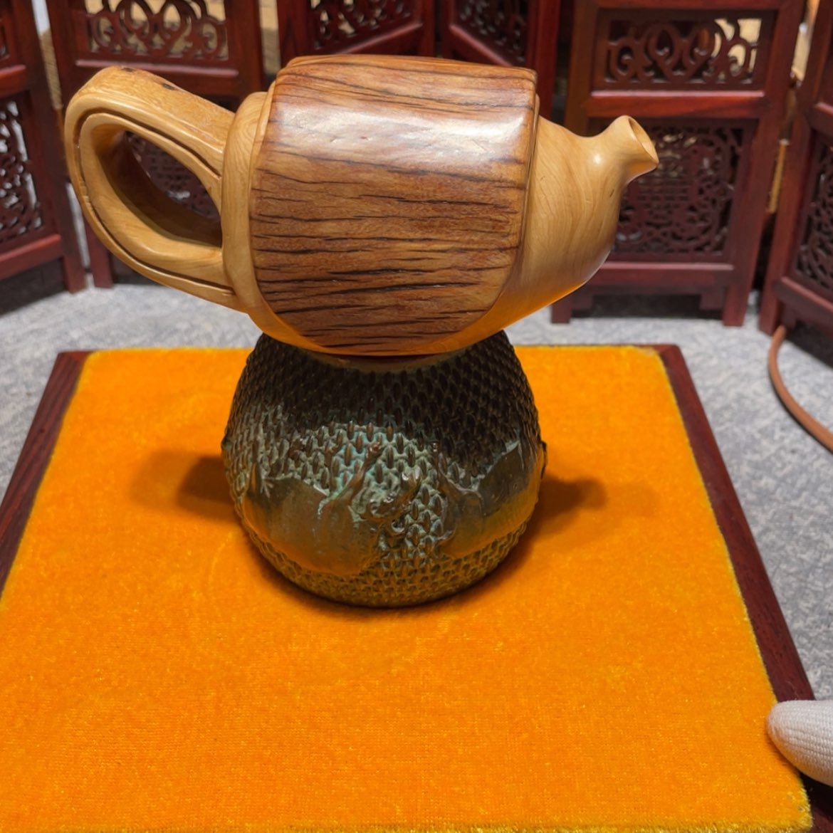 【闪购商品】木T****r