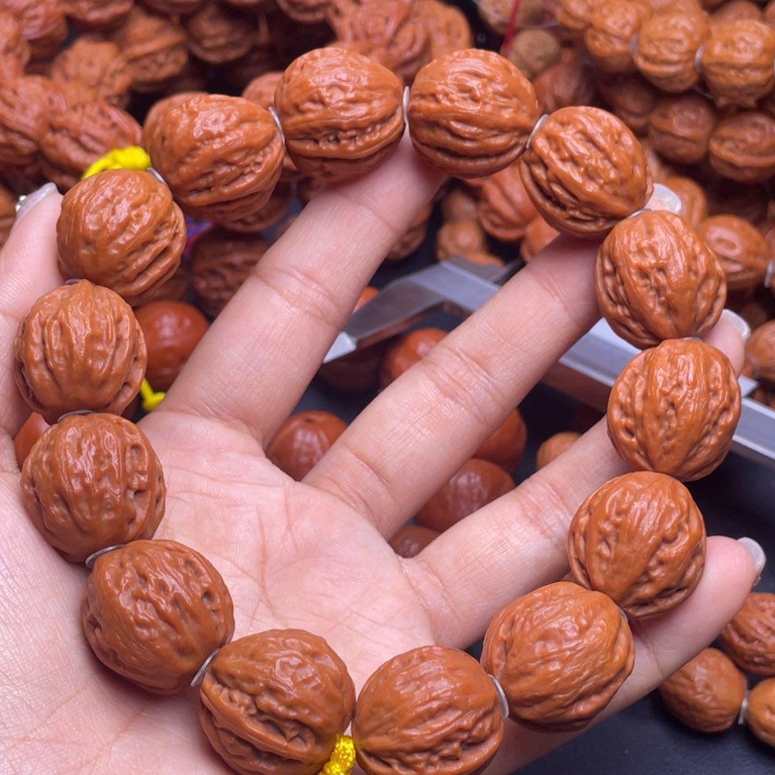 文玩核桃手串桃心八棱