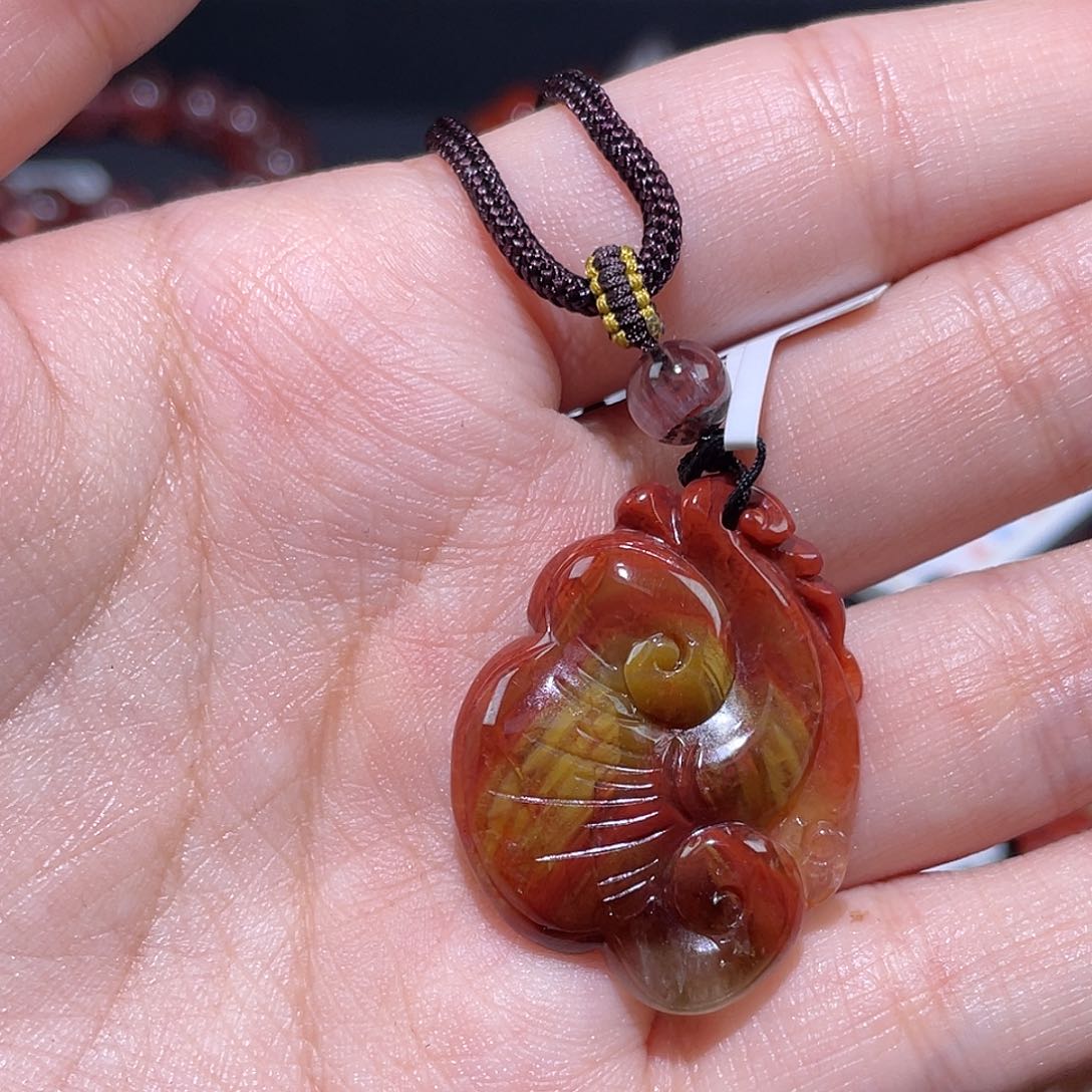 水晶极光吊坠未镶嵌l*c