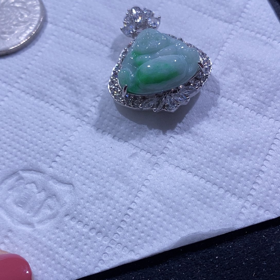 翡翠吊坠(不含链)未镶嵌