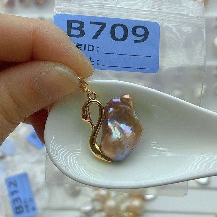 淡水珍珠颈饰未镶嵌