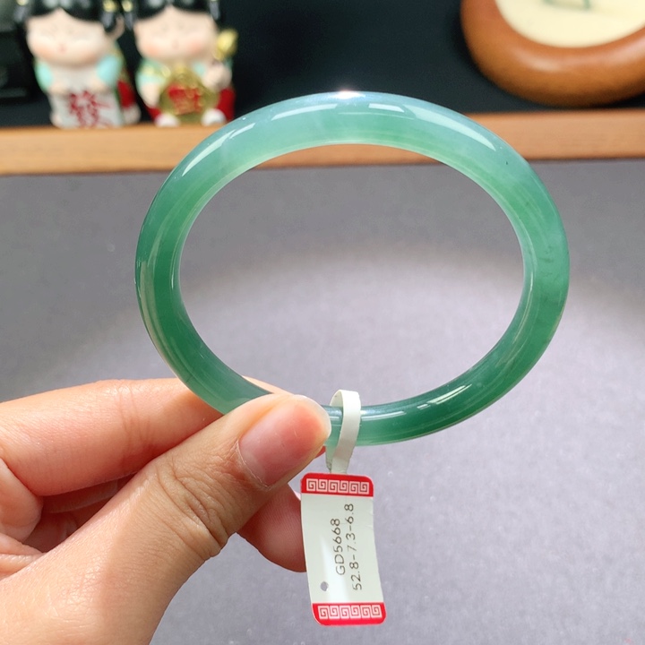 翡翠手镯未镶嵌天然翡翠手镯叮当镯