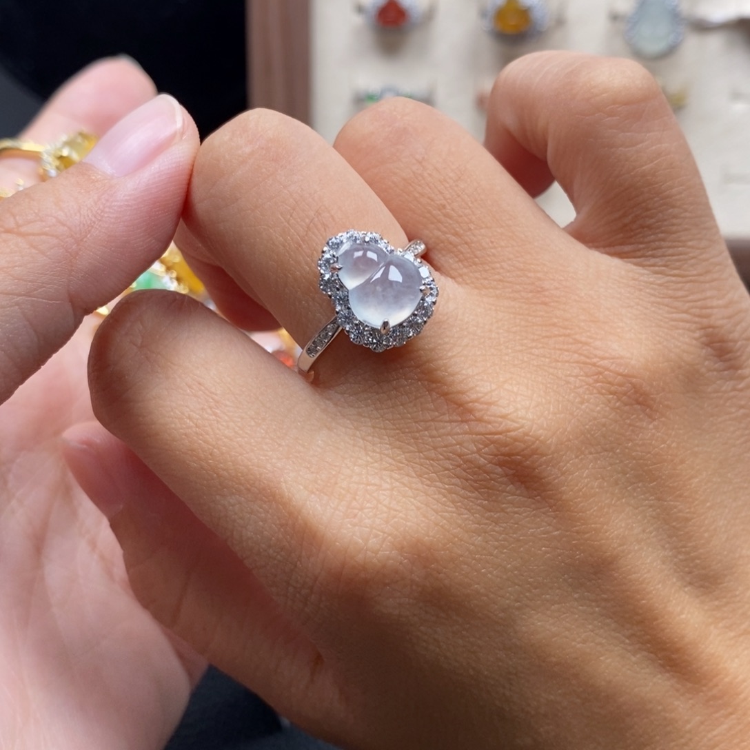 星****翡翠银S925镶嵌戒指