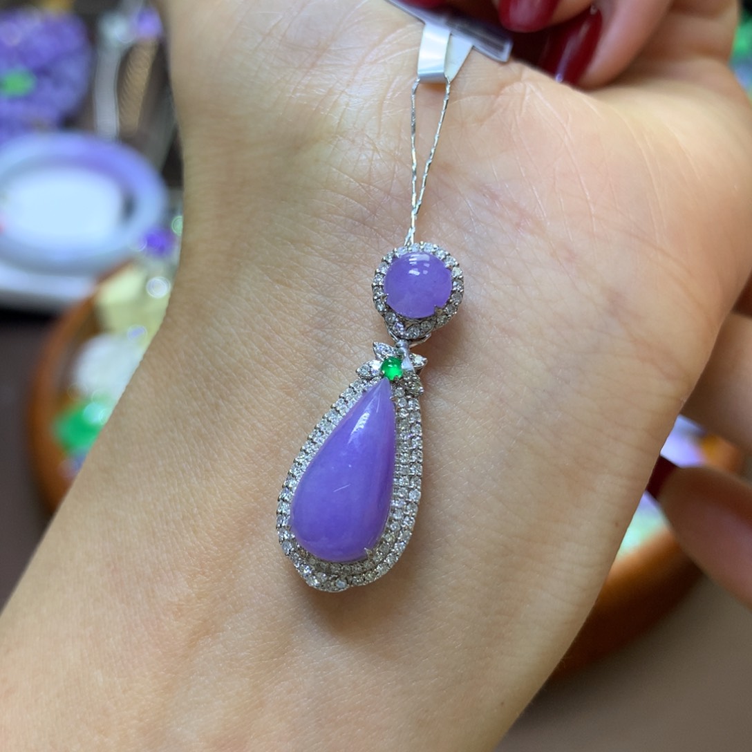 【闪购商品】翡翠颈饰18K金镶嵌翡翠