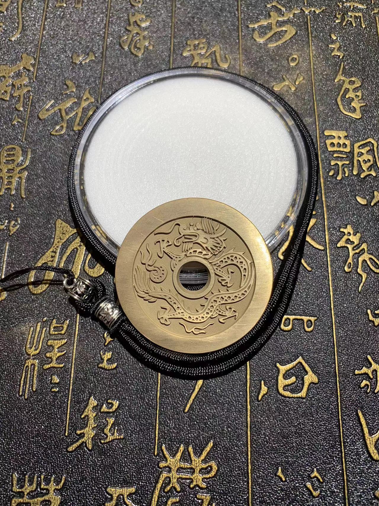 龙凤呈祥雕母现代手工艺花钱