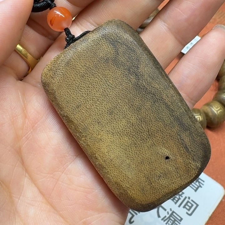 大叶紫檀（黑酸枝木类）