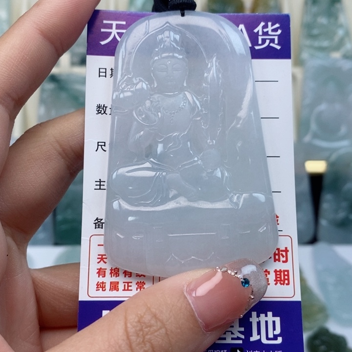 翡翠颈饰未镶嵌虚空藏观音天然缅甸翡翠