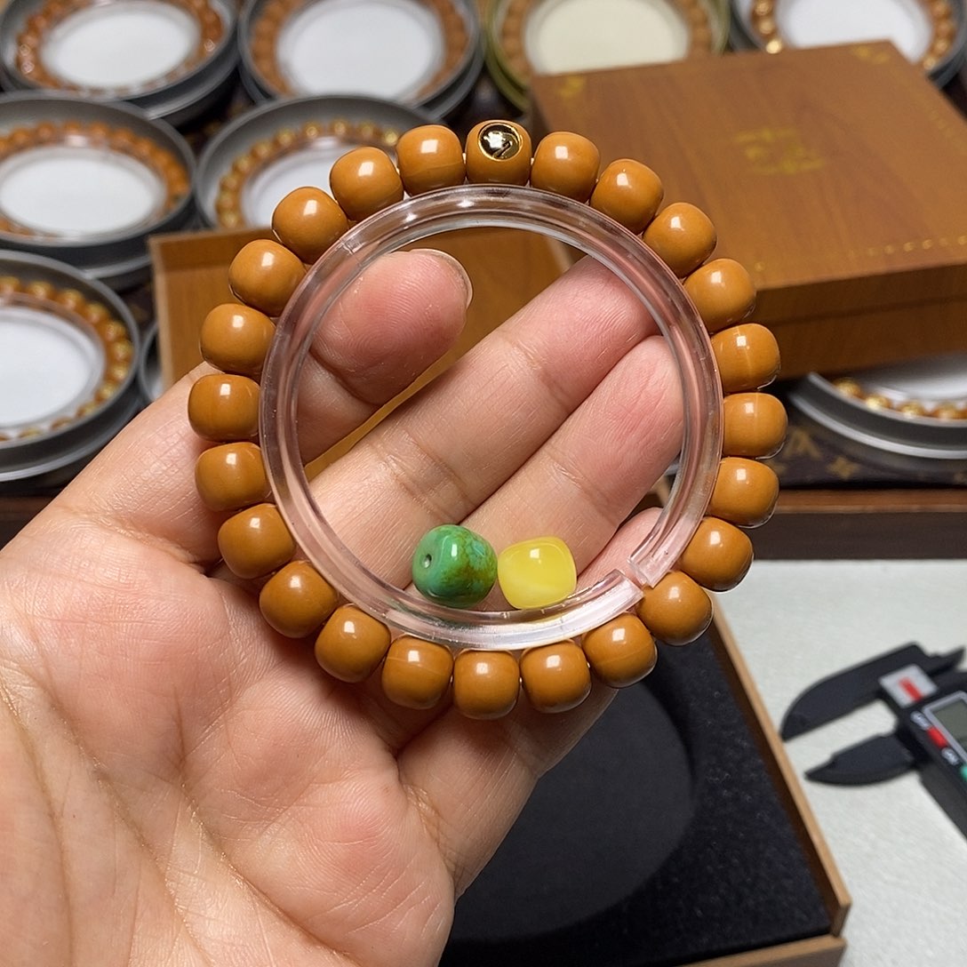 猴头核桃手串69号毕业高配极限弧老型9+左右