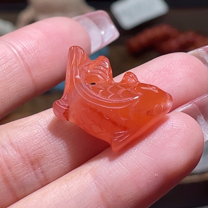 南红玛瑙锦鲤鱼未镶嵌