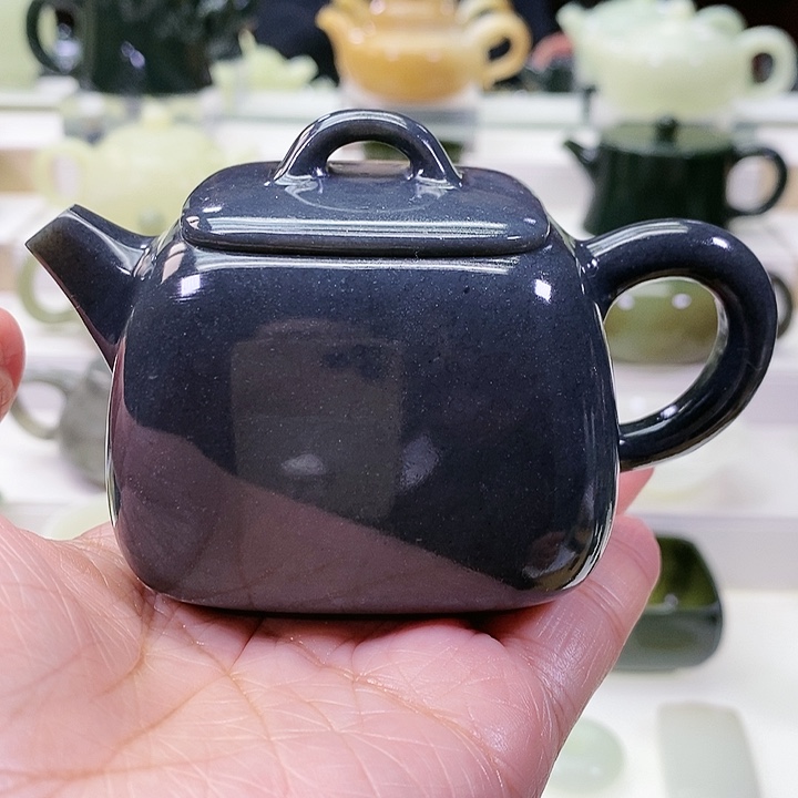 未镶嵌和田玉挂件茶壶170m l