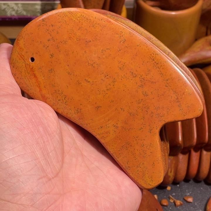 红砭石精品款薄边刮痧板