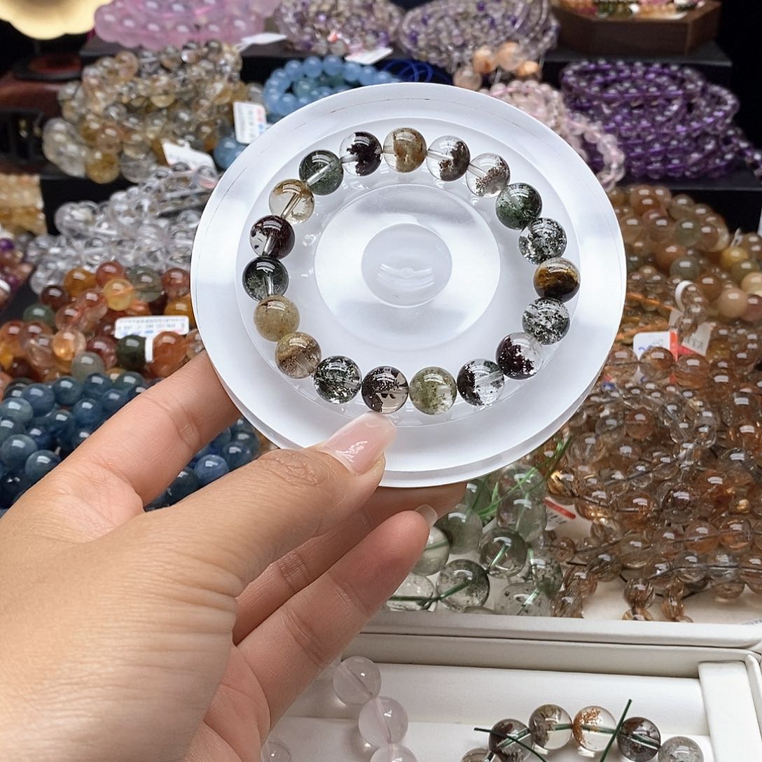 水晶手串未镶嵌36789999999999