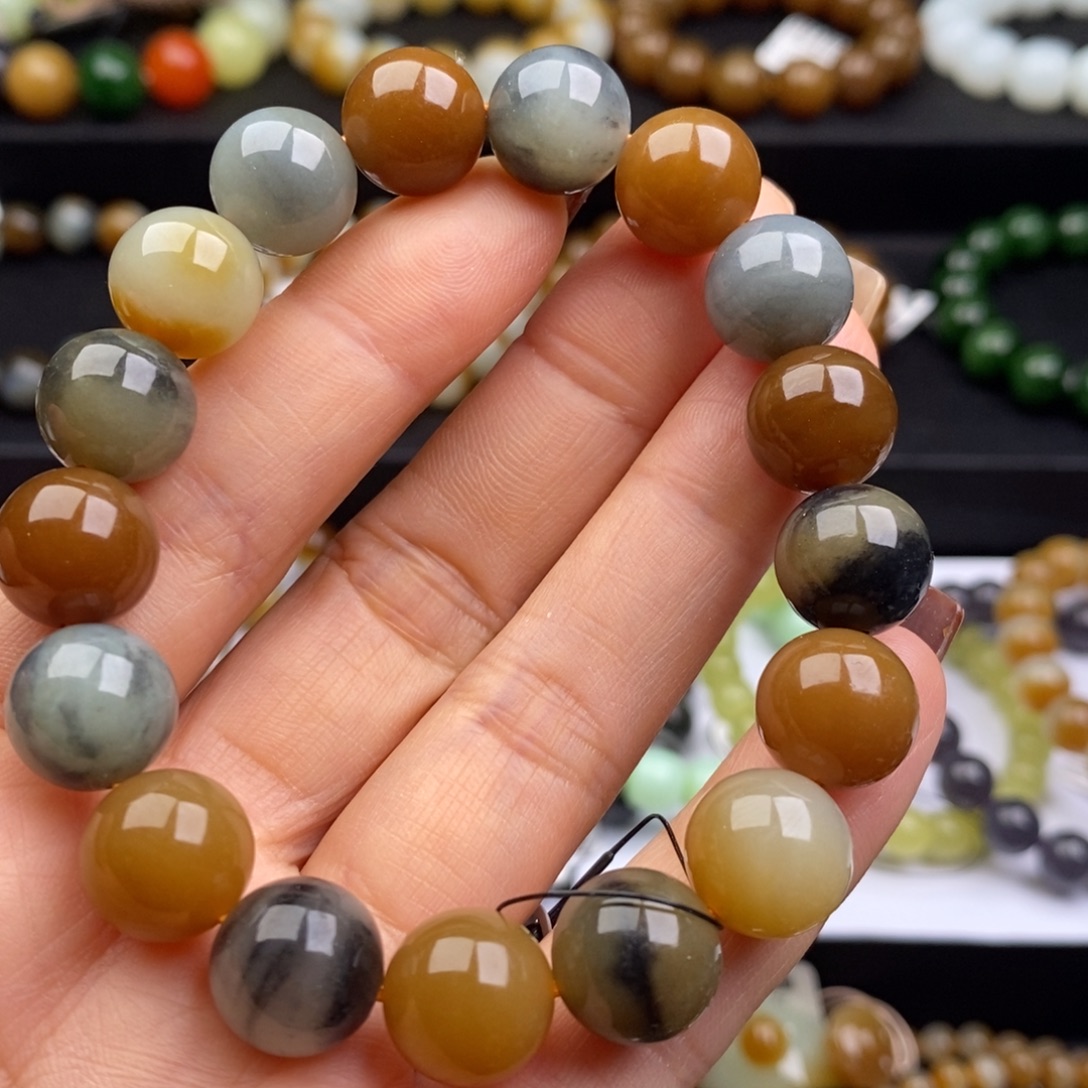 武***力和田玉未镶嵌手串