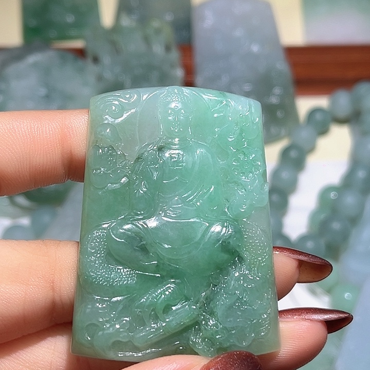 定制翡翠未镶嵌天然翡翠