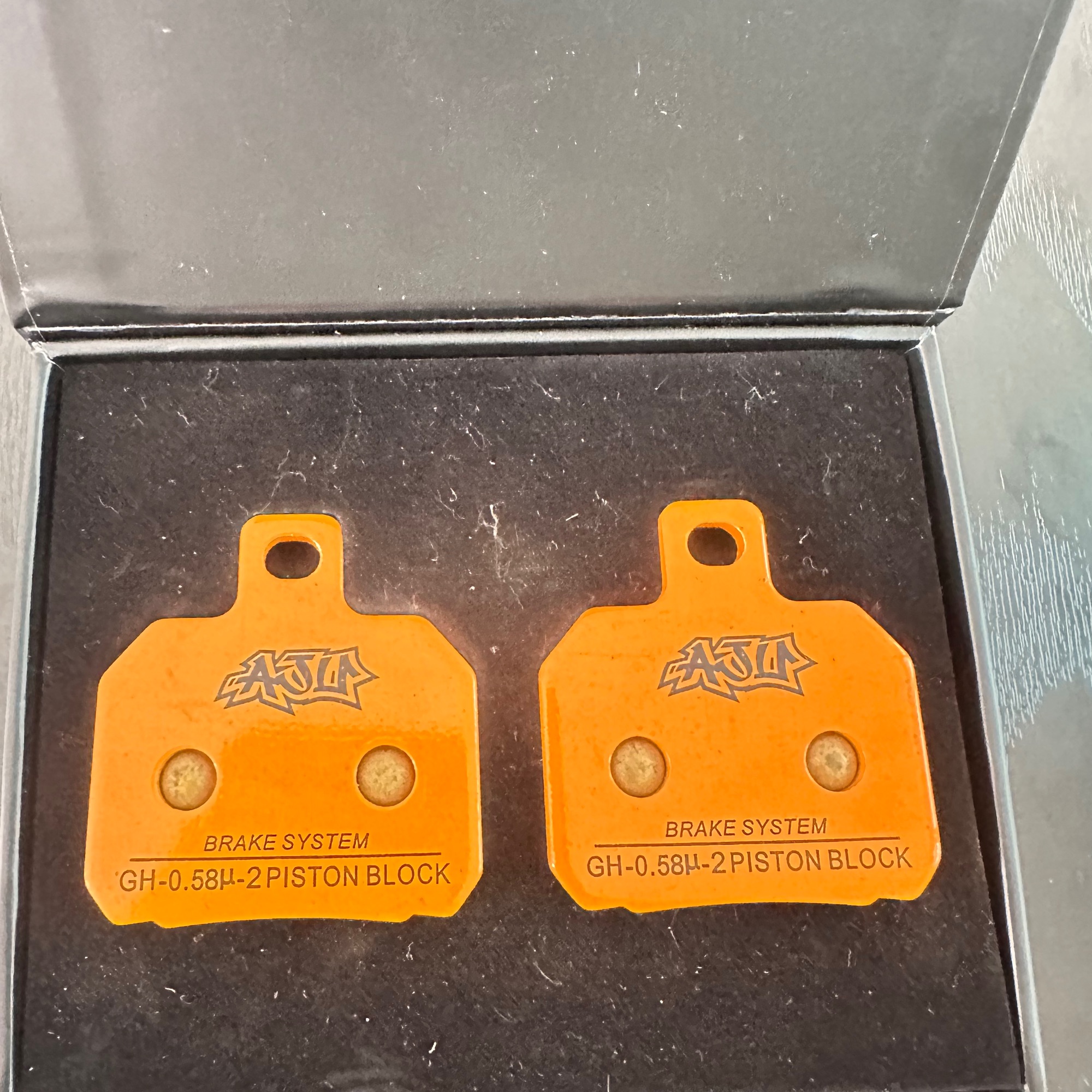 赛道版-TTHJ-PX(螃蟹）铜钛合金刹车片