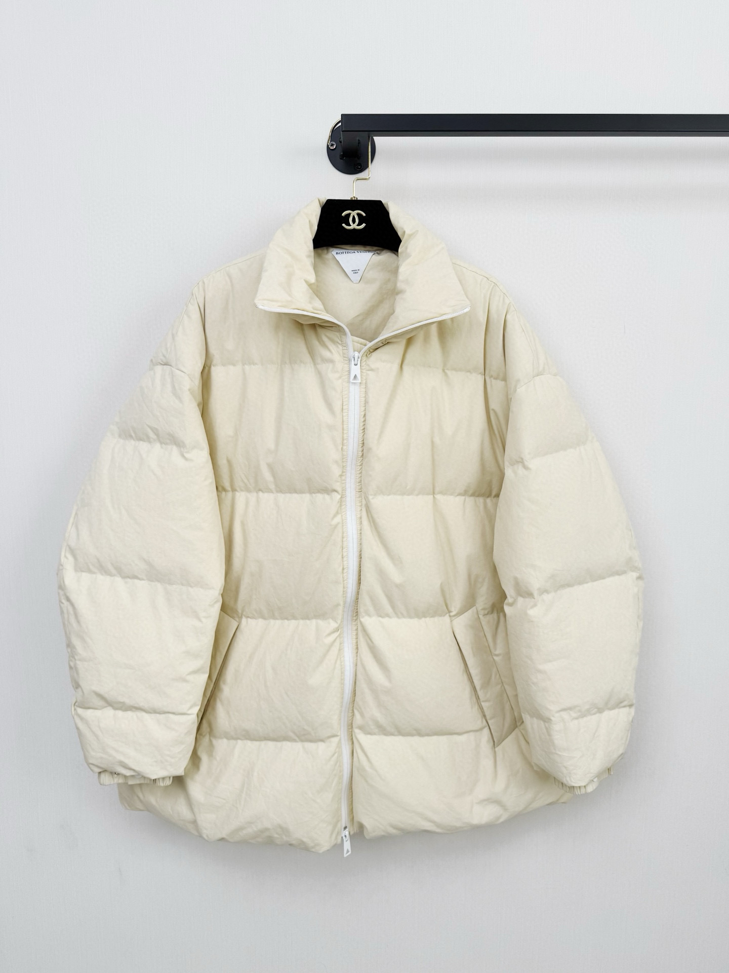 95新 BOTTEGA VENETA/葆蝶家 Bottega Veneta BV羽绒服 M码