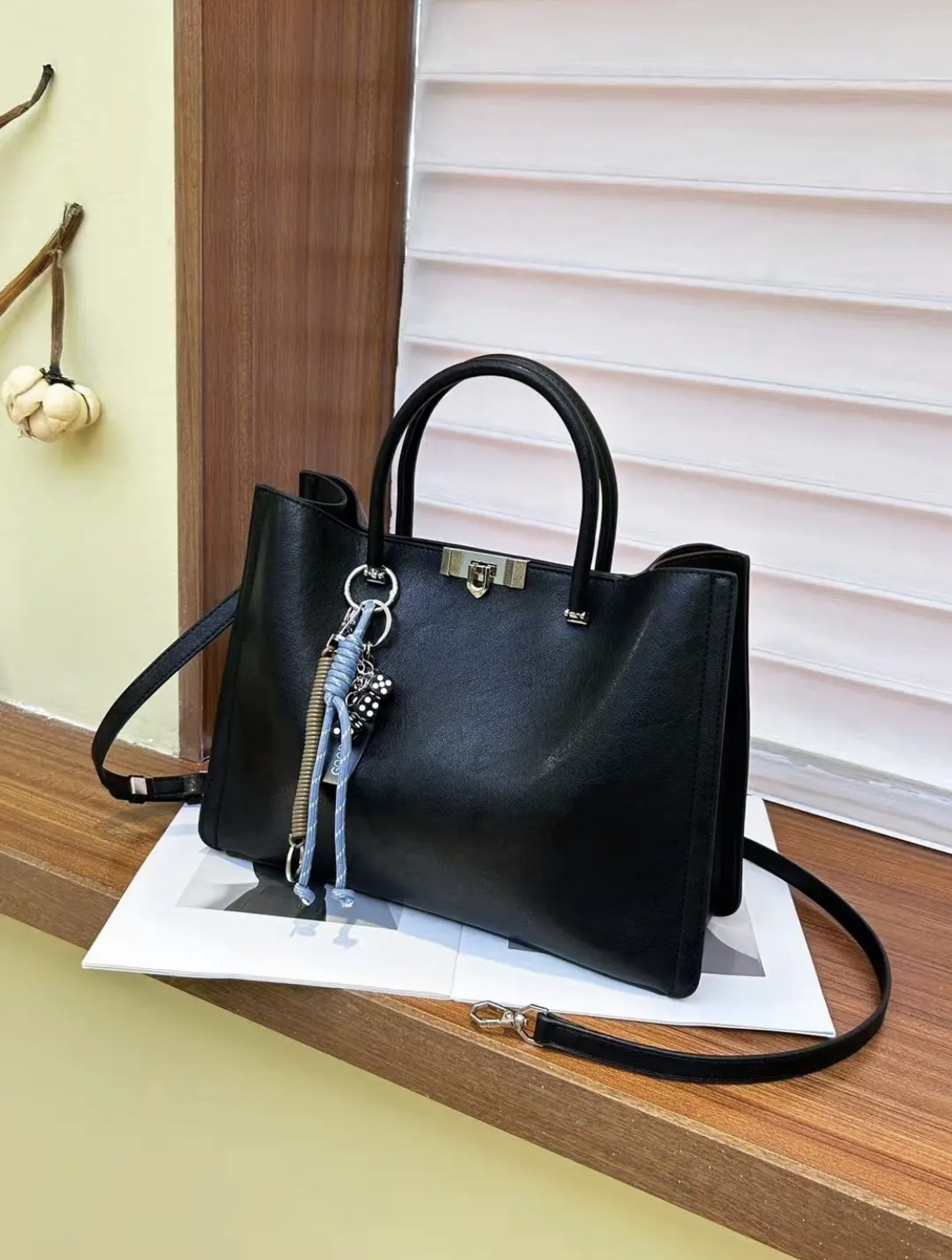 休闲时尚女士手提单肩斜挎包75525