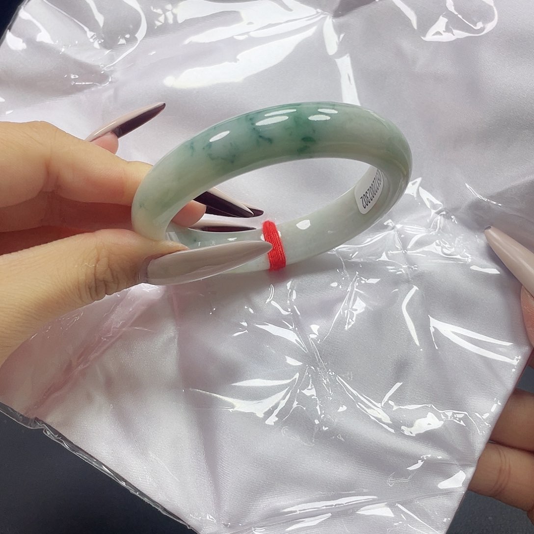 未镶嵌手镯翡翠夜班 缅甸A货翡翠