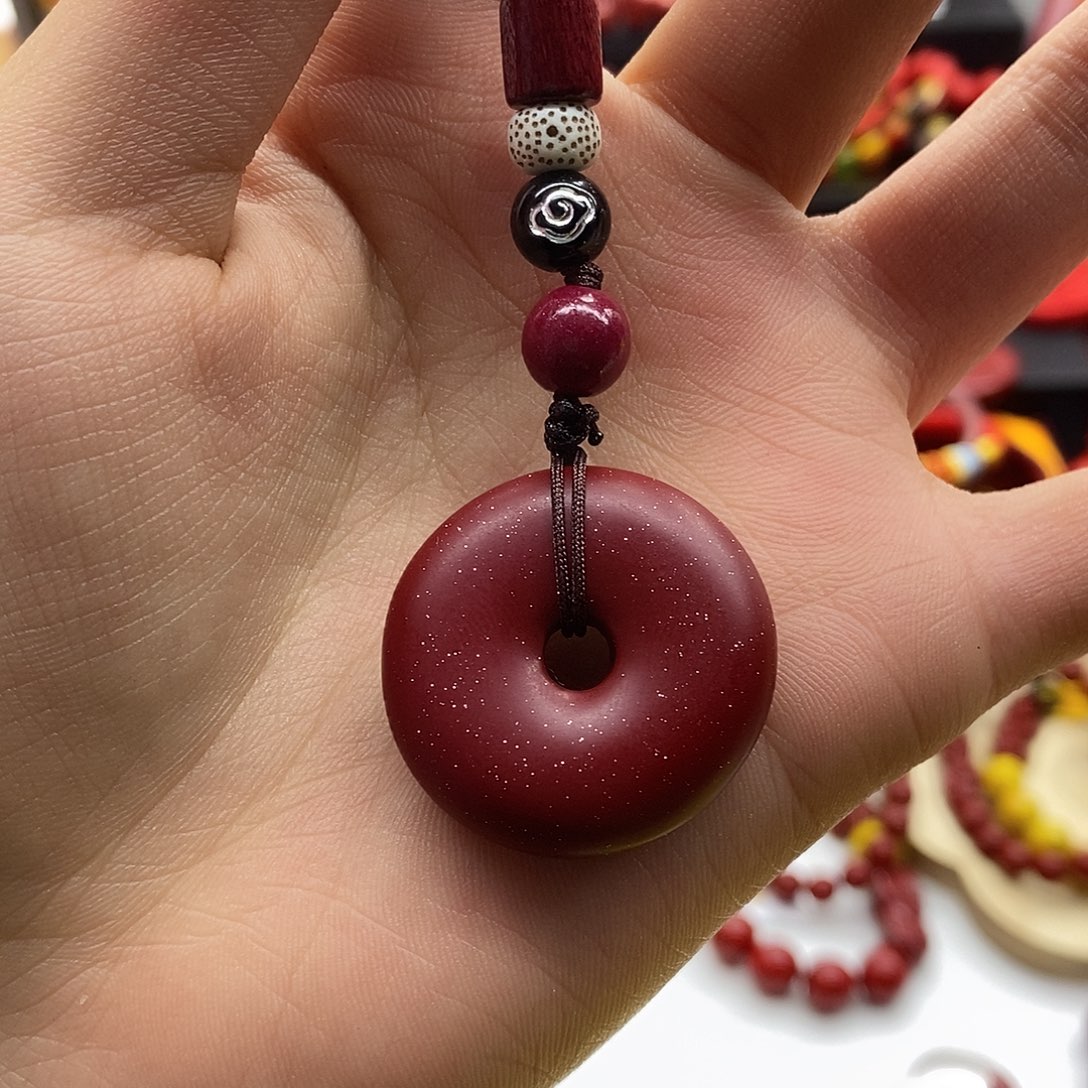 鸡***王天然辰砂天然辰砂