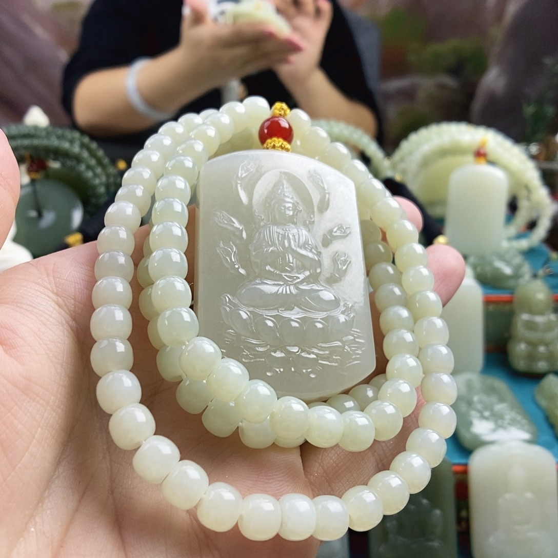 和田玉未镶嵌颈饰