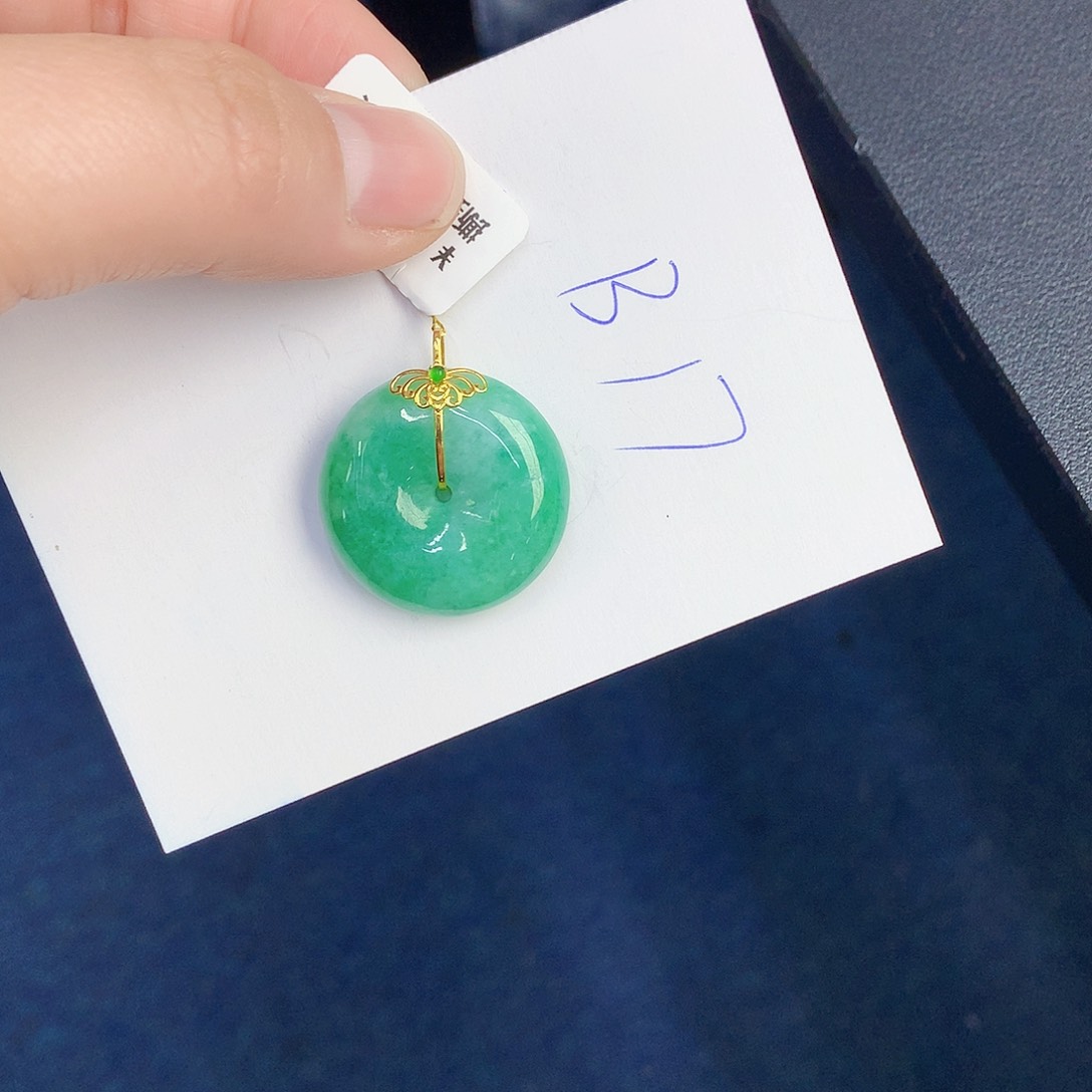 【闪购商品】翡翠颈饰18K金镶嵌0000000