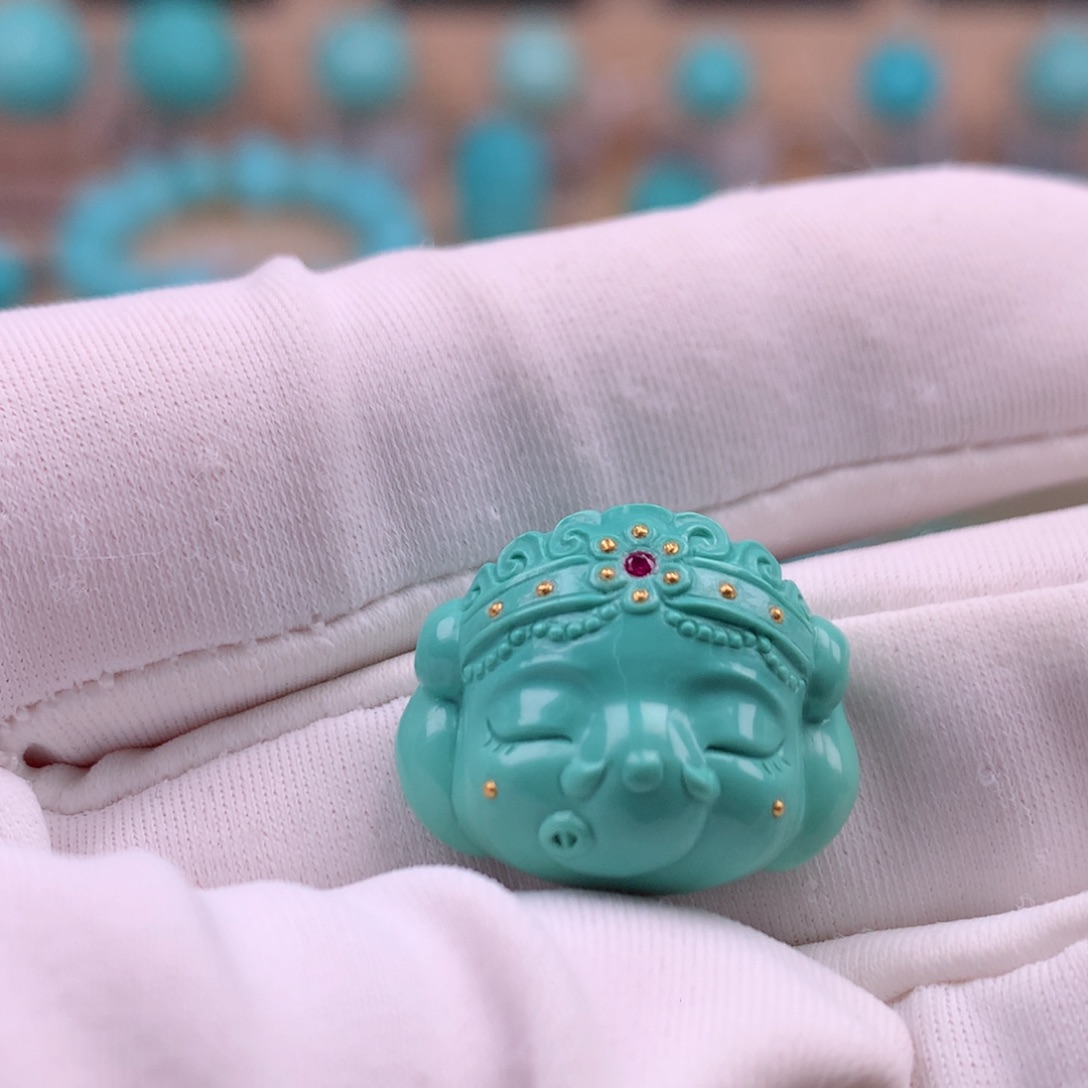 绿松石未镶嵌珠宝奇石