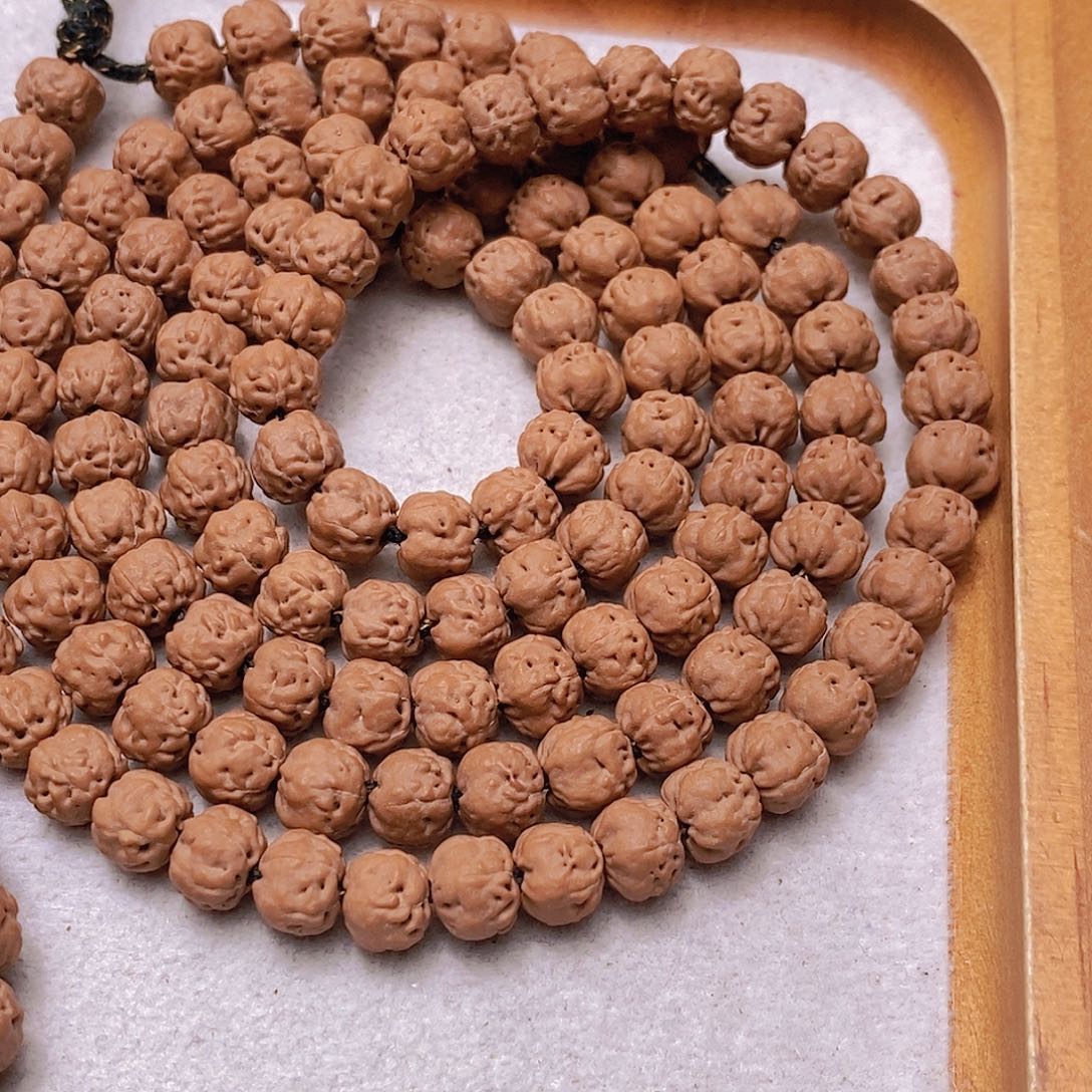 把***欢金刚菩提手串收藏级小佛手108颗