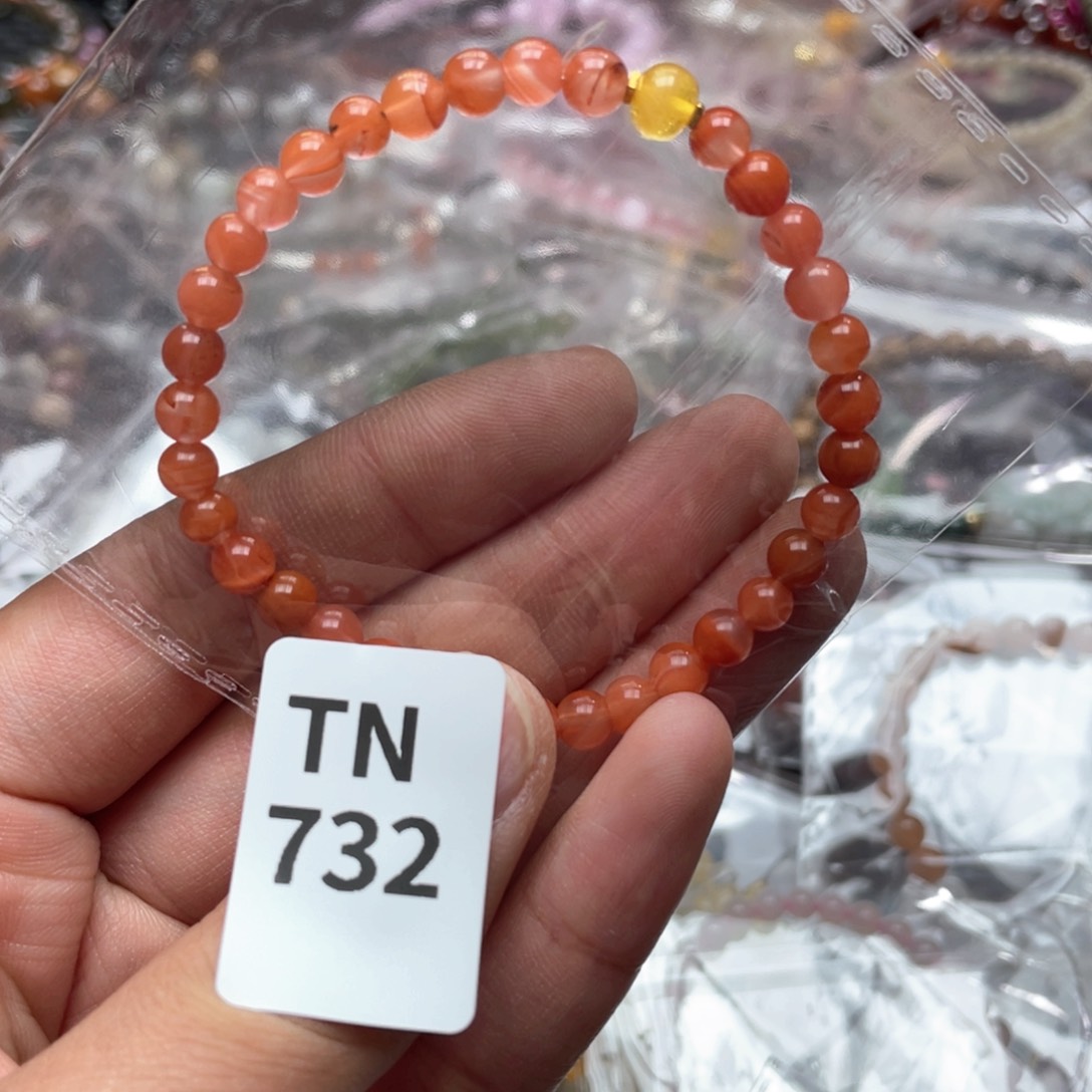 水晶多样性发一只未镶嵌