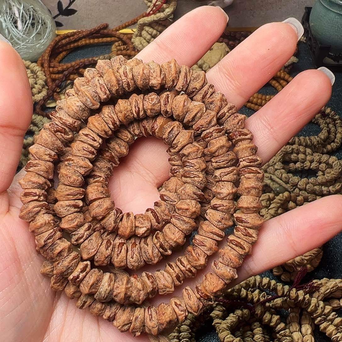 用***6柏香籽/百香籽吊坠