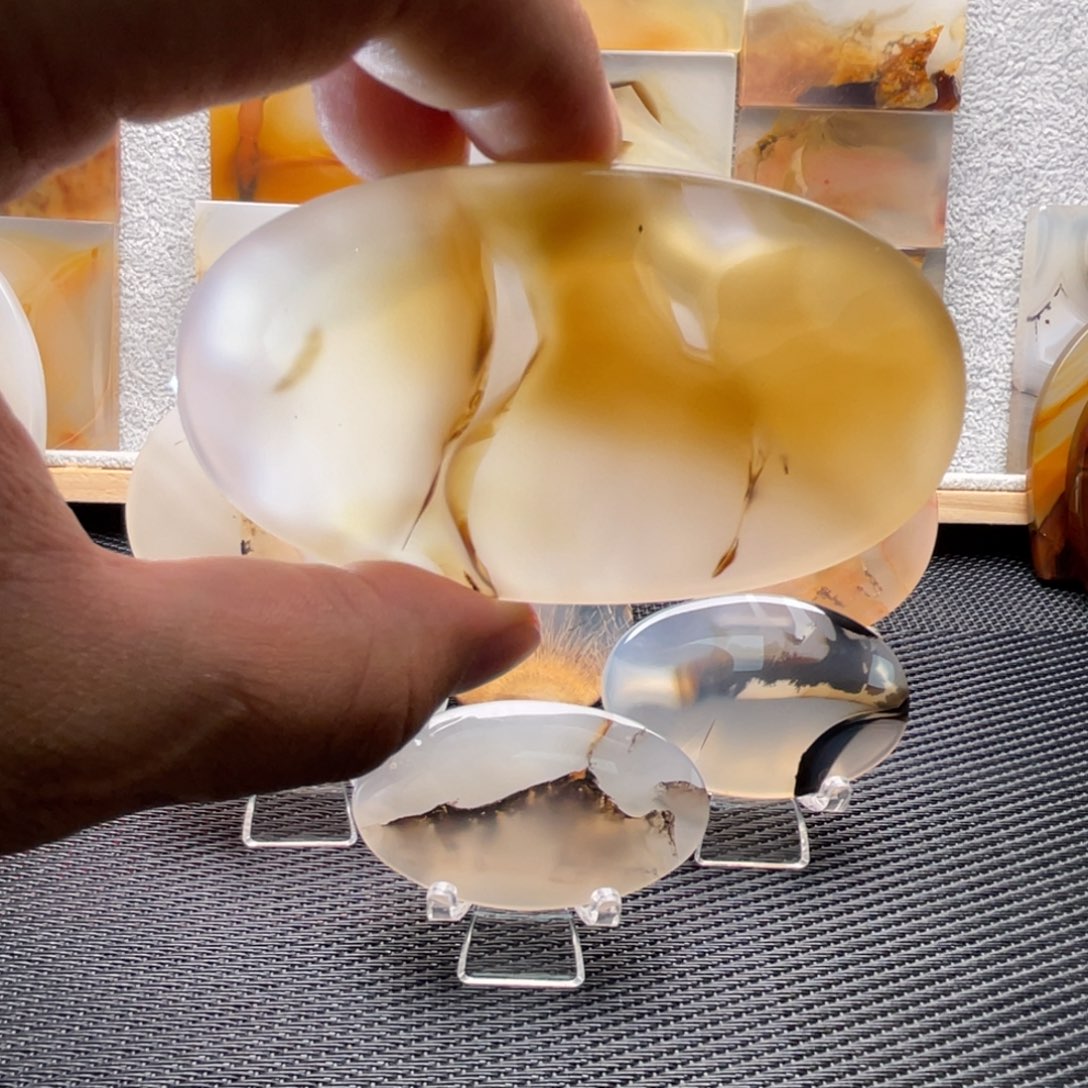 未镶嵌颈饰玛瑙/玉髓