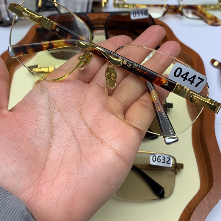 一体款无框竹叶青0447