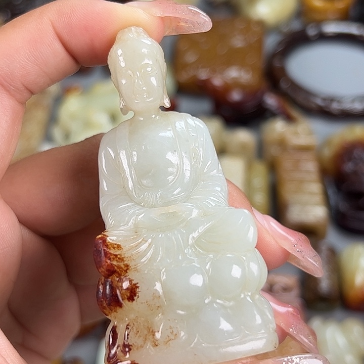 和田玉未镶嵌颈饰六**顺