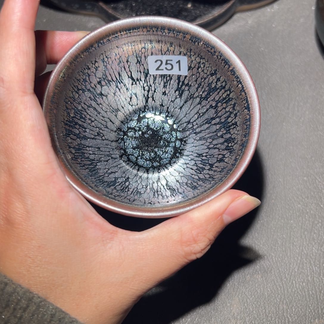 茶盏江***。我们就去吃饭啊我现在