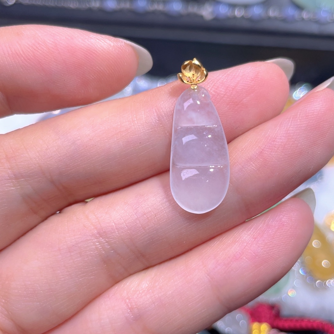 颈饰18K金镶嵌翡翠翡翠