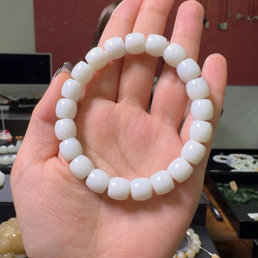 和田玉手链未镶嵌