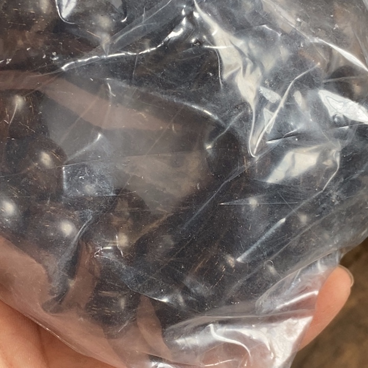 馒***人贡木把件定制不退不换工费