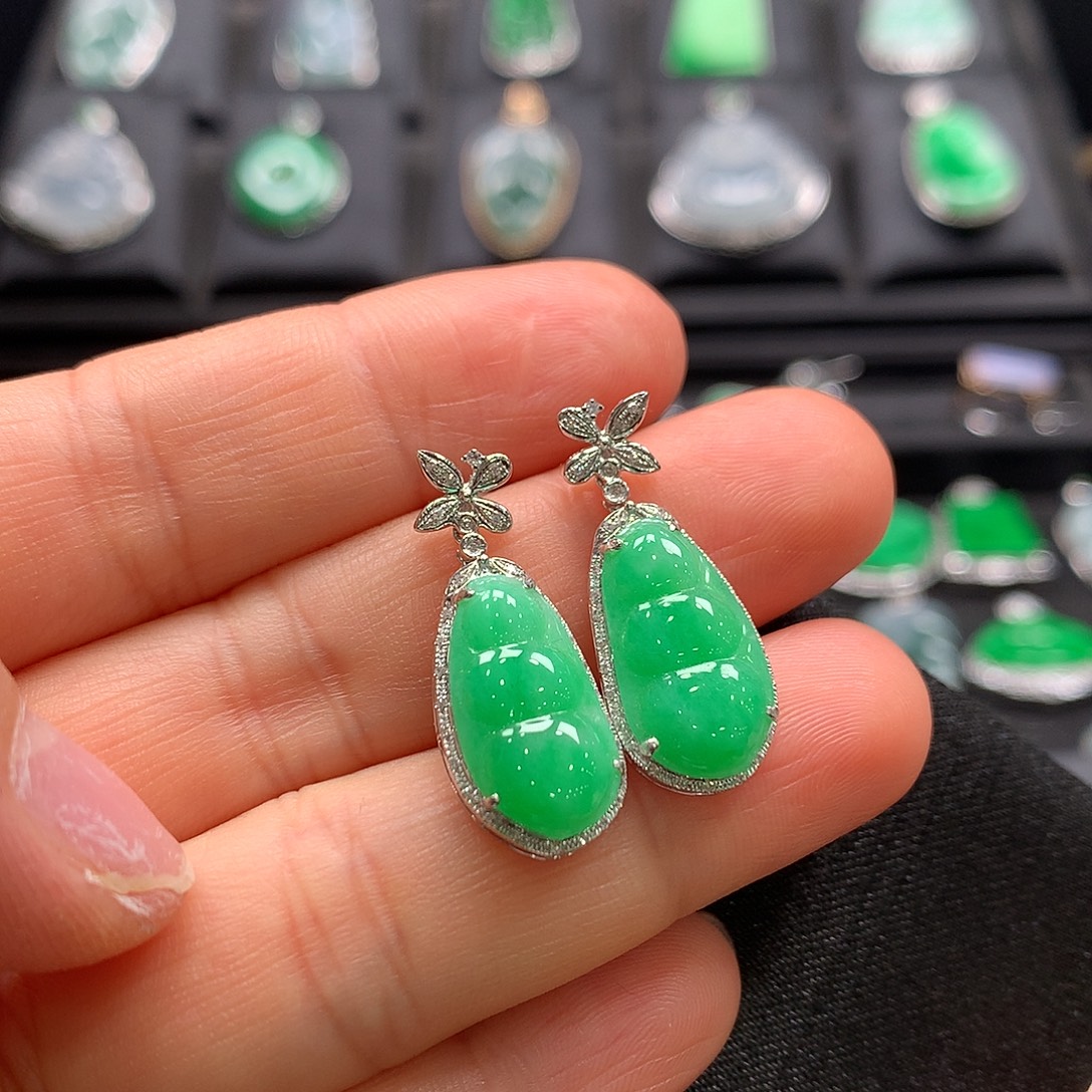 翡翠18K金镶嵌耳饰耳坠